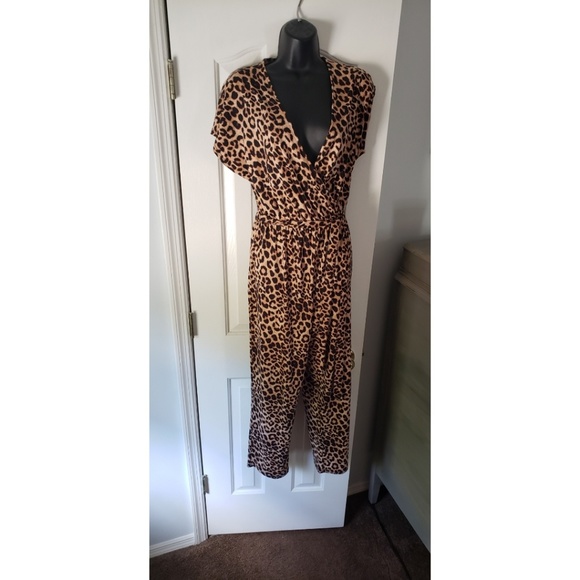 V Neck Cheetah Bell Pant Jumpsuit